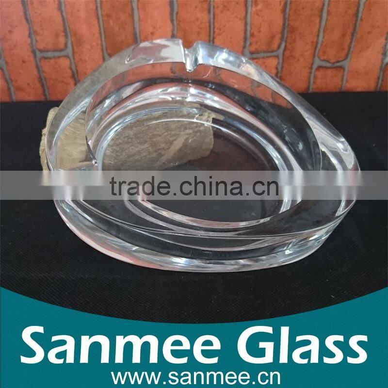 Large Capacity Triangle Clear Custom Cigar Ashtray for Wholesale
