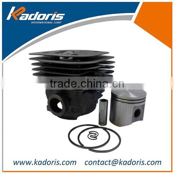 Professional chainsaw parts engine crankshaft for locking screw