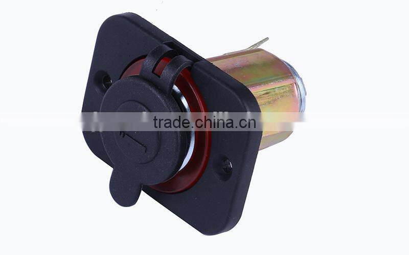Portable car charger ,h0tmd 12v male car cigarette lighter plug on off switch for sale