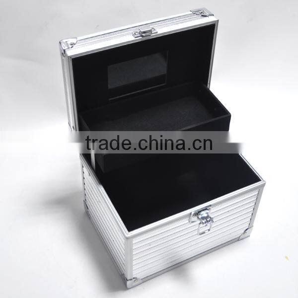 2015 New fashion wholesale aluminum cosmetics cases