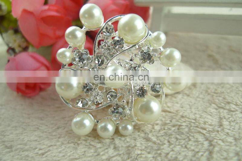 2015 peacock design rhinestone brooch with pin for decoration