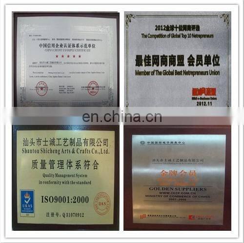 packing eminent printed suitcase