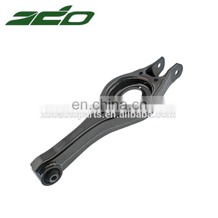 Car chassis fitting rear suspension control arm with bushing for hyundai elantra I30 / IX35 /I40 OE 55210-2H000