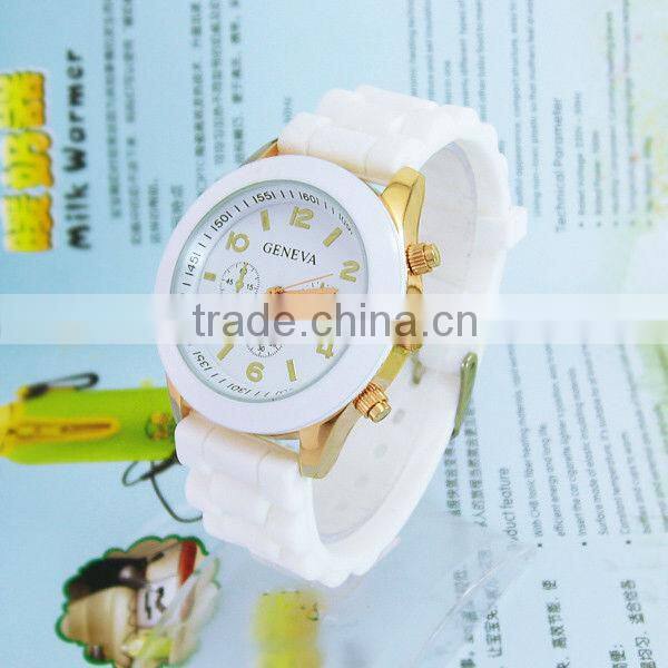 2013 fashion promotional gift chrono diamond watch