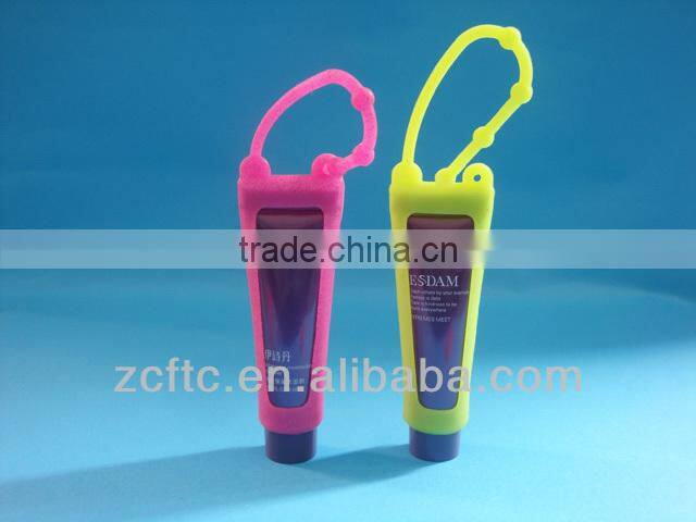 30ml multi-scented waterless liquid empty hand sanitizers holders,29ml silicone case for Hand washing liquid bottle