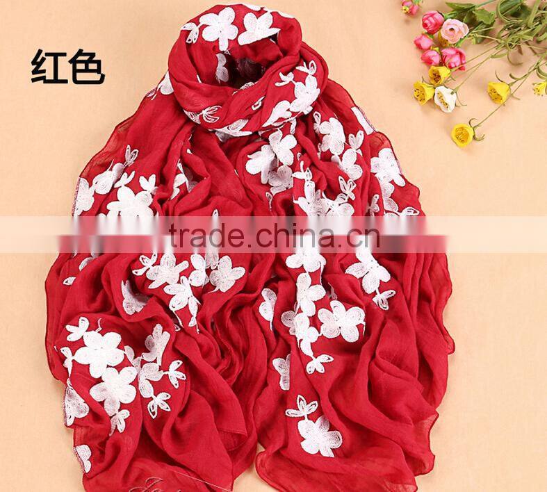 Hot Selling Korea Popular Elegant Flower Embroidery Cotton Pashmina Scarf