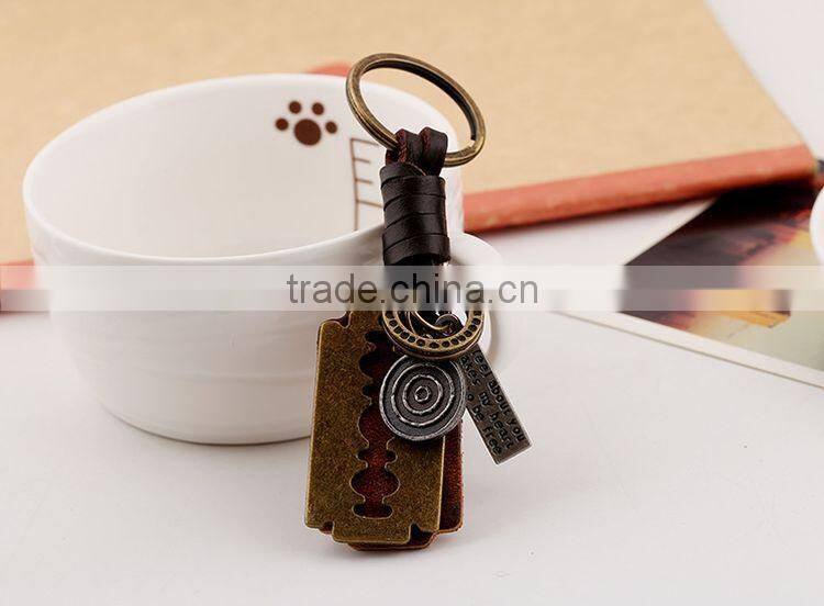 Hot Sale Leather KeyChain High Quality Fashion Skull Pendant Key Chain rings Vintage keyring Accessories