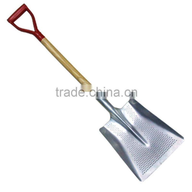 Plastic push snow shovel/ Snow shovel with wooden handle/long handle snow shovel
