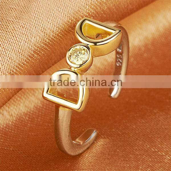 Elegant design bowknot crystal ring