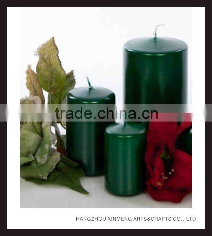 Elegant Matallic Pillar Candle