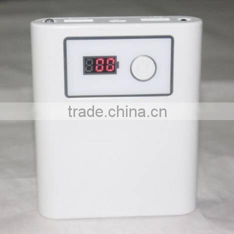 2016 Hot SALE ! Plastic Housing big capacit ,portable power bank 8000/10400mAh power bank, with LED display of the power