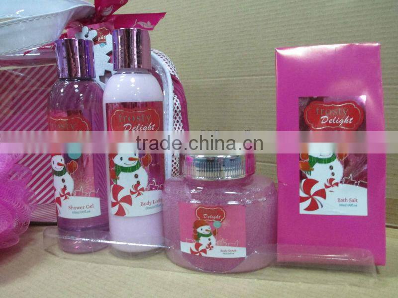 Selling bath set in pvc cosmetic bag for Christmas promotional gift