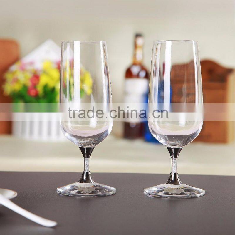 Wholesale OEM lead free clear crystal beer glass cup/ beer glass mug/woman shape beer glass