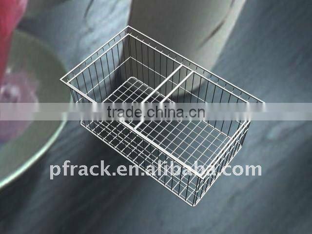 Standing wire mesh basket P-2923