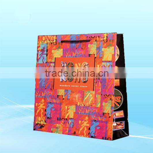 Elegant paper shopping bag for wine