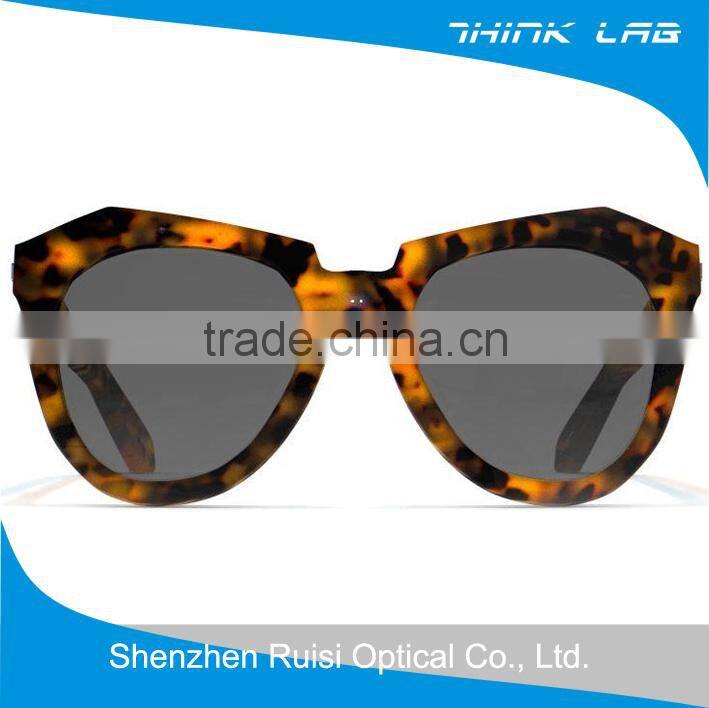 Italy design ce sunglasses tortoise sun glasses for unisex in Shenzhen