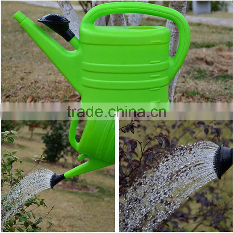 Taizhou iLOT 12L Colorful Outdoor Plastic Garden water sprayer water jug/pot with Watering Rose