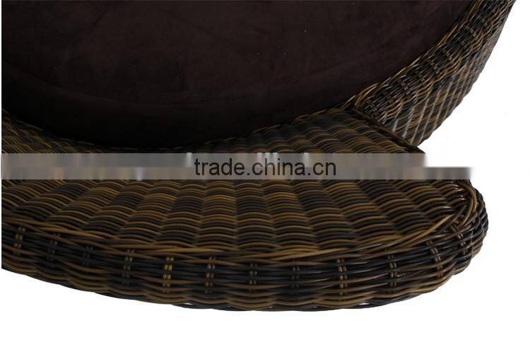China new dog pet products wicker woven comfortable dog bed luxury