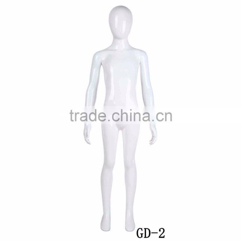 PlastIc full body of child mannequin for window display