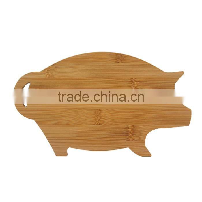 Pig Design Bamboo Cutting Board