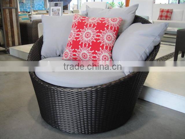 2017 Sigma hot sale all weather outdoor furniture waterproof wicker daybed