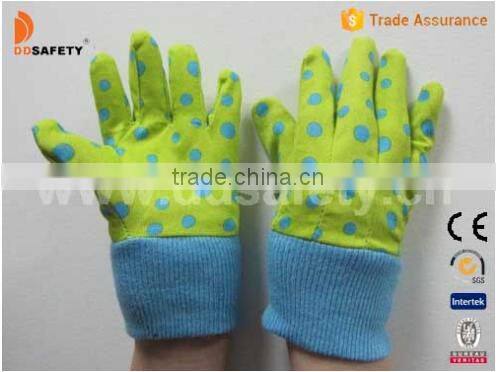 DDSAFETY Green Dots Design Back Knitted Wrist Protective Kids Hands Garden Gloves
