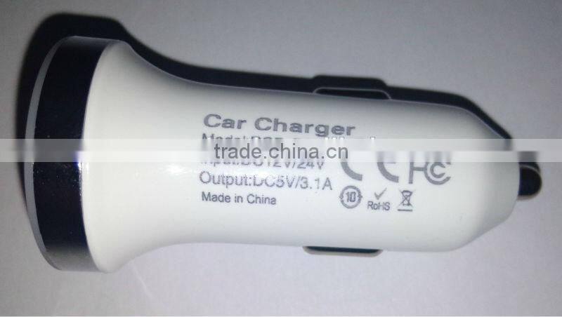 In-car 2 USB Charger for Iphone and Ipad with CE&ROSH usb car charger