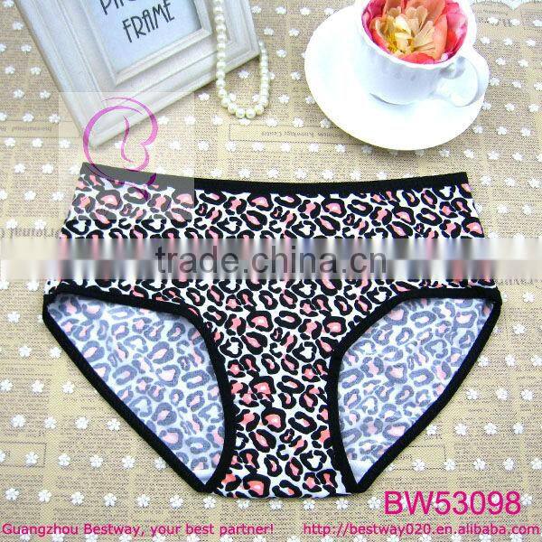 2014 colorful women panties for wholesale high waist cut full back brief panties for women elastic big size under panties