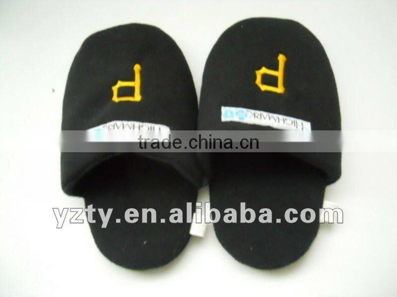 high quality hotel indoor slippers with logo