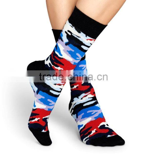 2016 Fashion Custom Jacquard Logo Camo Socks