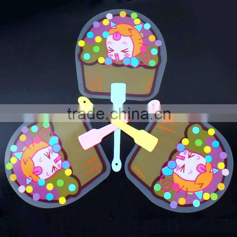 Factory customized gifts Plastic hand fan/ Quallity PP fan travel souvenir fan