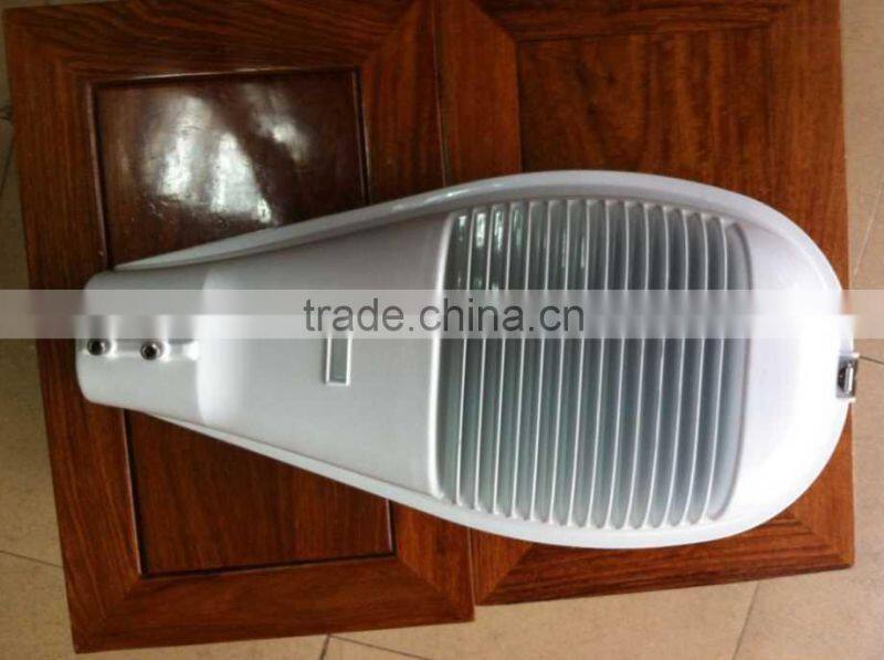 30w dolphin shape die cast Aluminum led street light