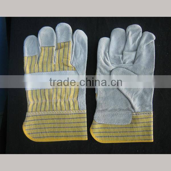 Made In China cow split leather rubberized cuff gloves