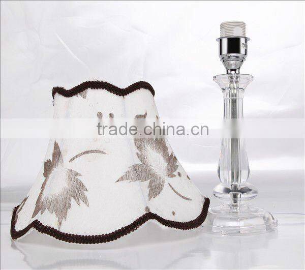 decorative table lamp with maple leaf shade