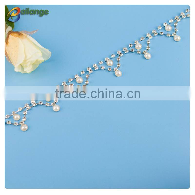 2015 new arrival made in China high quality fashion crystal chain decoration