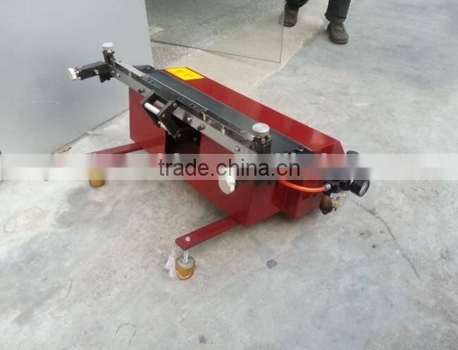 Pneumatic Folding Machine For Leather