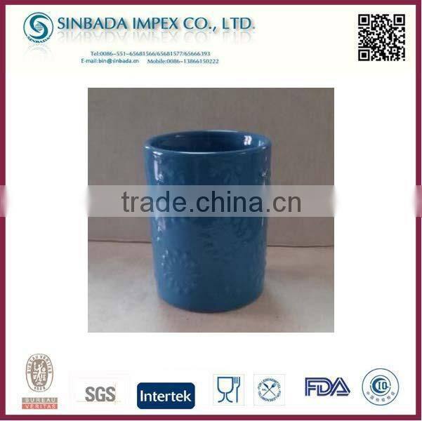 colored round clay pots