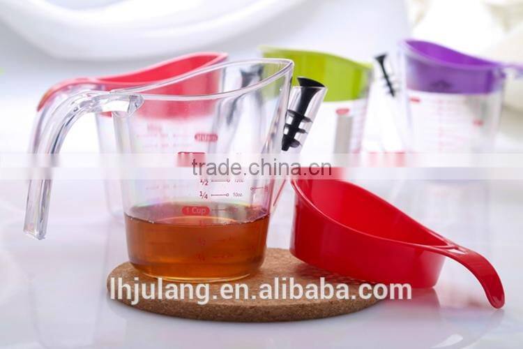 BPA-Free Gravy Fat separator ,strainer with measuring line/Fat Separator