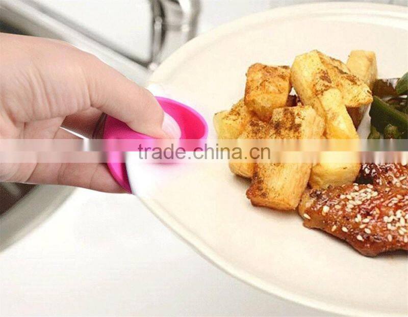 Creative Microwave Oven Mitt Silicone Hand Clip Kitchen Insulated Glove