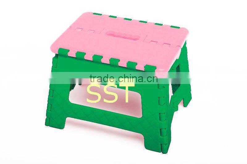 SD-002 The watermark folding stool has by the test report of SGS