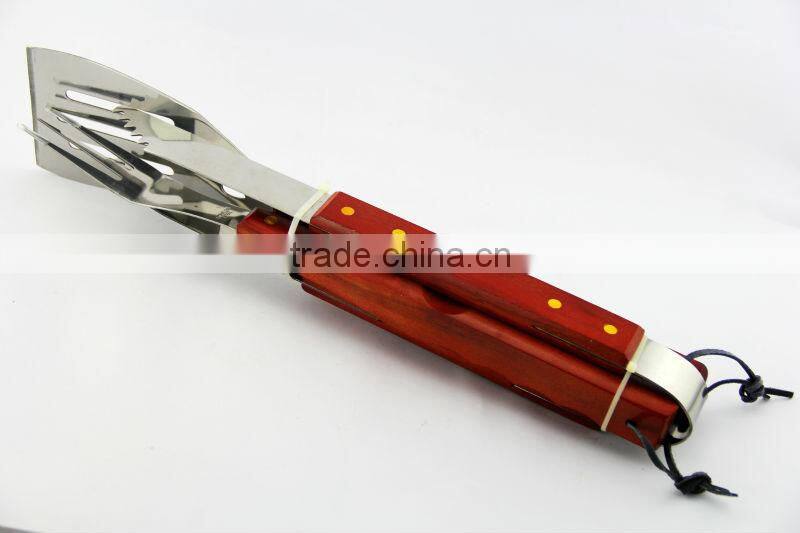 out door cooking ware grilling accessories 13inch long wood handle BBQ tool set in red