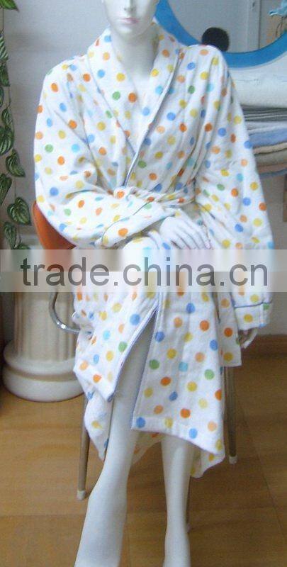 Plain color waffle bathrobe