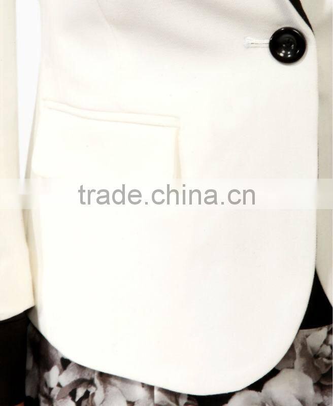 Women's Contrast Lapel Blazer