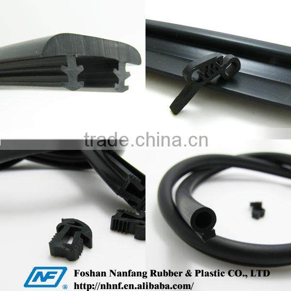 solid or sponge rubber seal for watertight door
