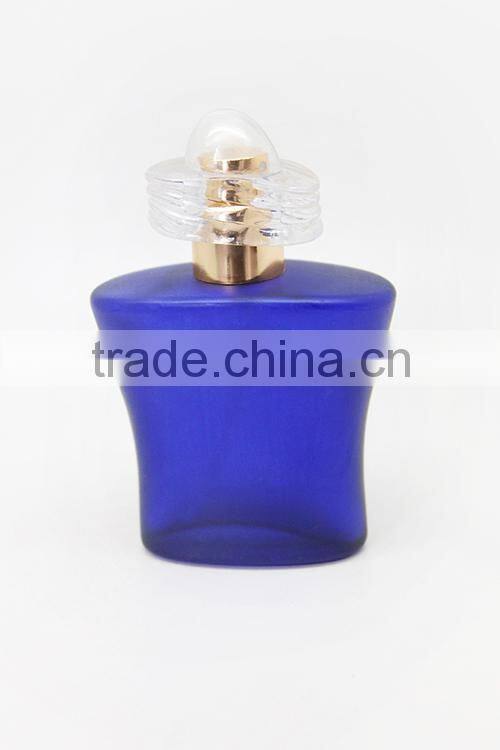 Wholesale Beautiful blue glass perfume bottle