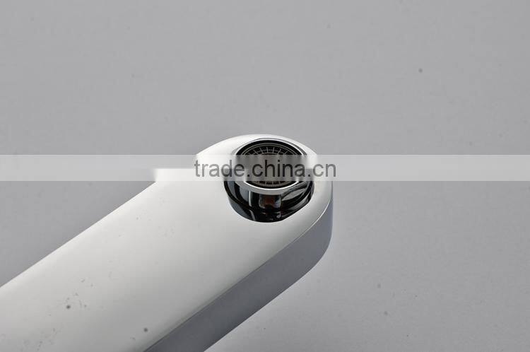 antique brass faucet for bathroom basin