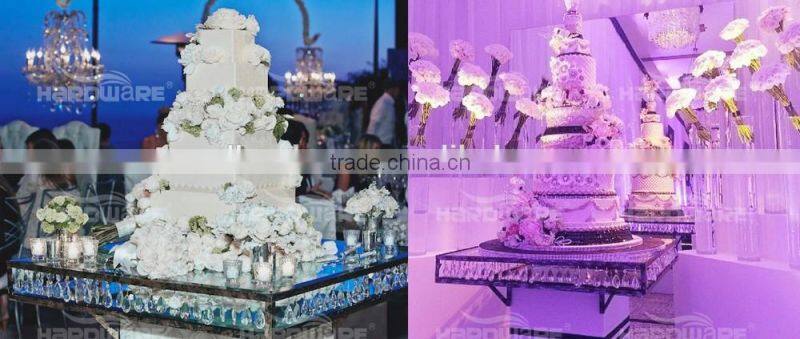 romantic event design glass top crystal pendant wedding cake tables