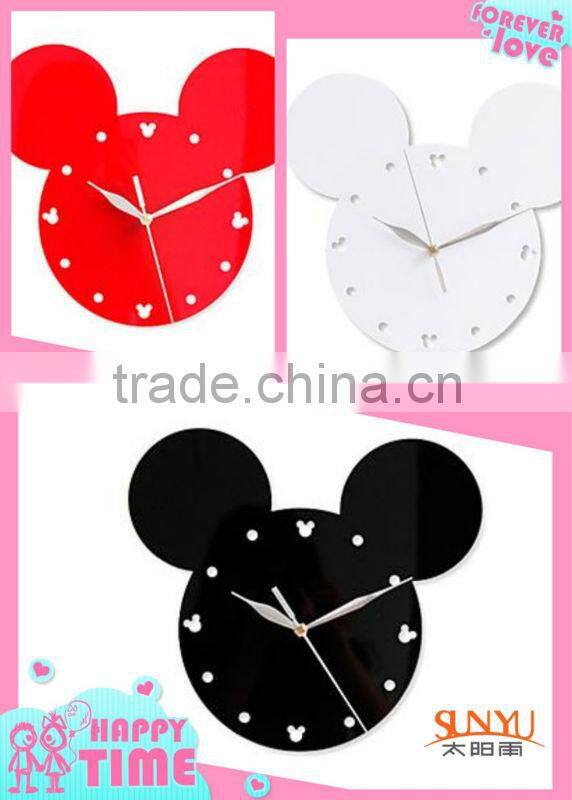 Customized acrylic wall clock with creativity and artistry