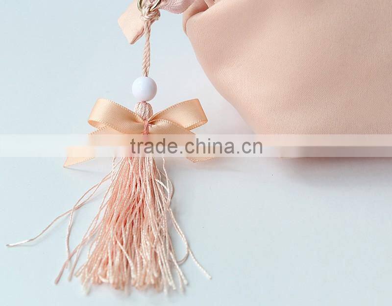 Personalized Silk Cosmetic Bags With Lady Bowknow Since 1997