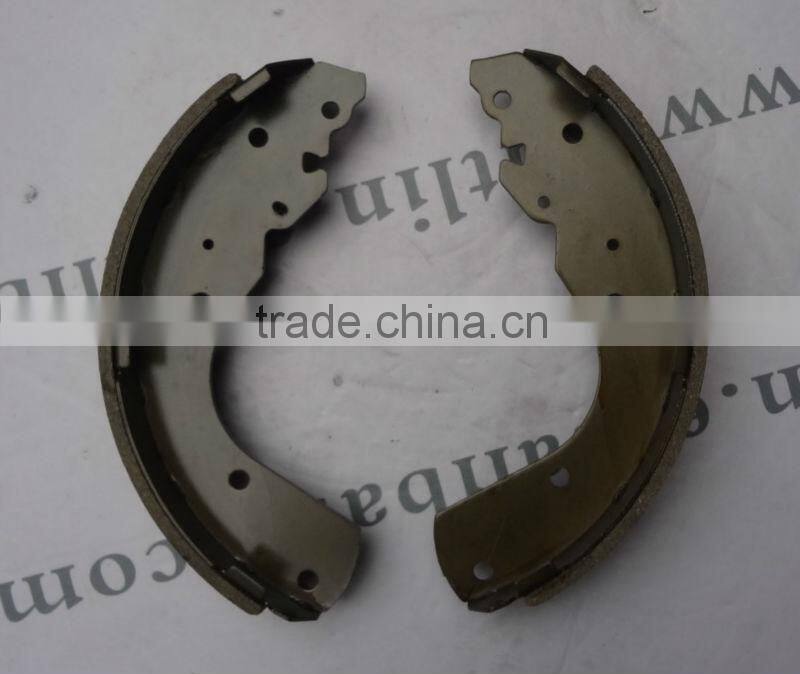High Quality Nissan Rear Brake Shoe 44060-EB326